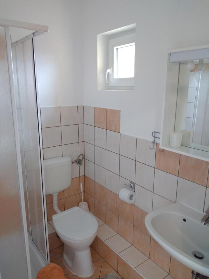 Heviz Erika Apartman Exterior photo