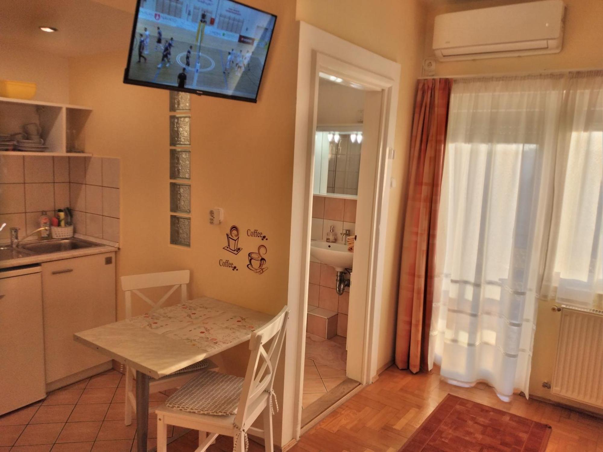 Heviz Erika Apartman Exterior photo